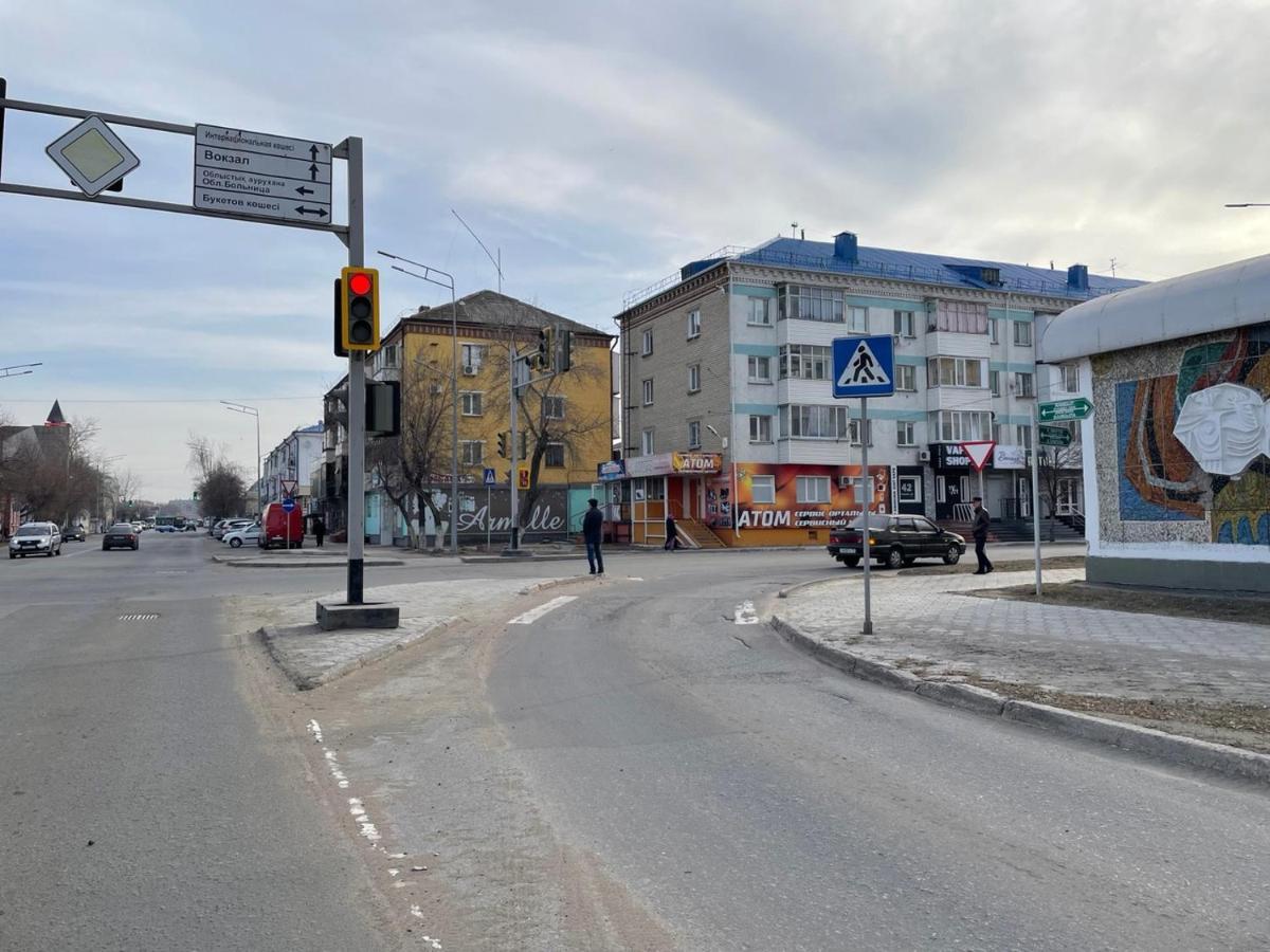 Квартира С Гостиничным Сервисом Бизнес-Класса С Большой Ванной И Smart-Tv Petropavlovsk Exterior photo